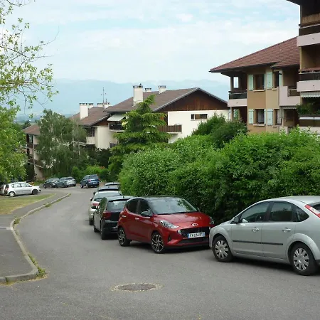 Amolinnes F2 5mn Douane Croix De Rozon 20mn Geneve *